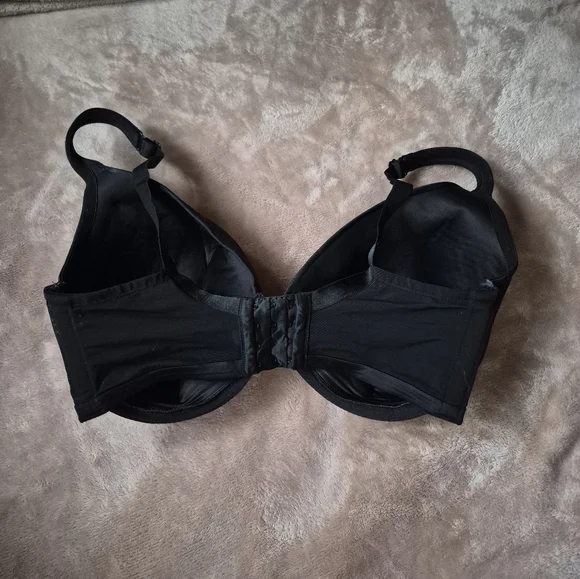 Cacique Intimates Black Women's Bra Size 38F Underwired Padded - Picture 5 of 13